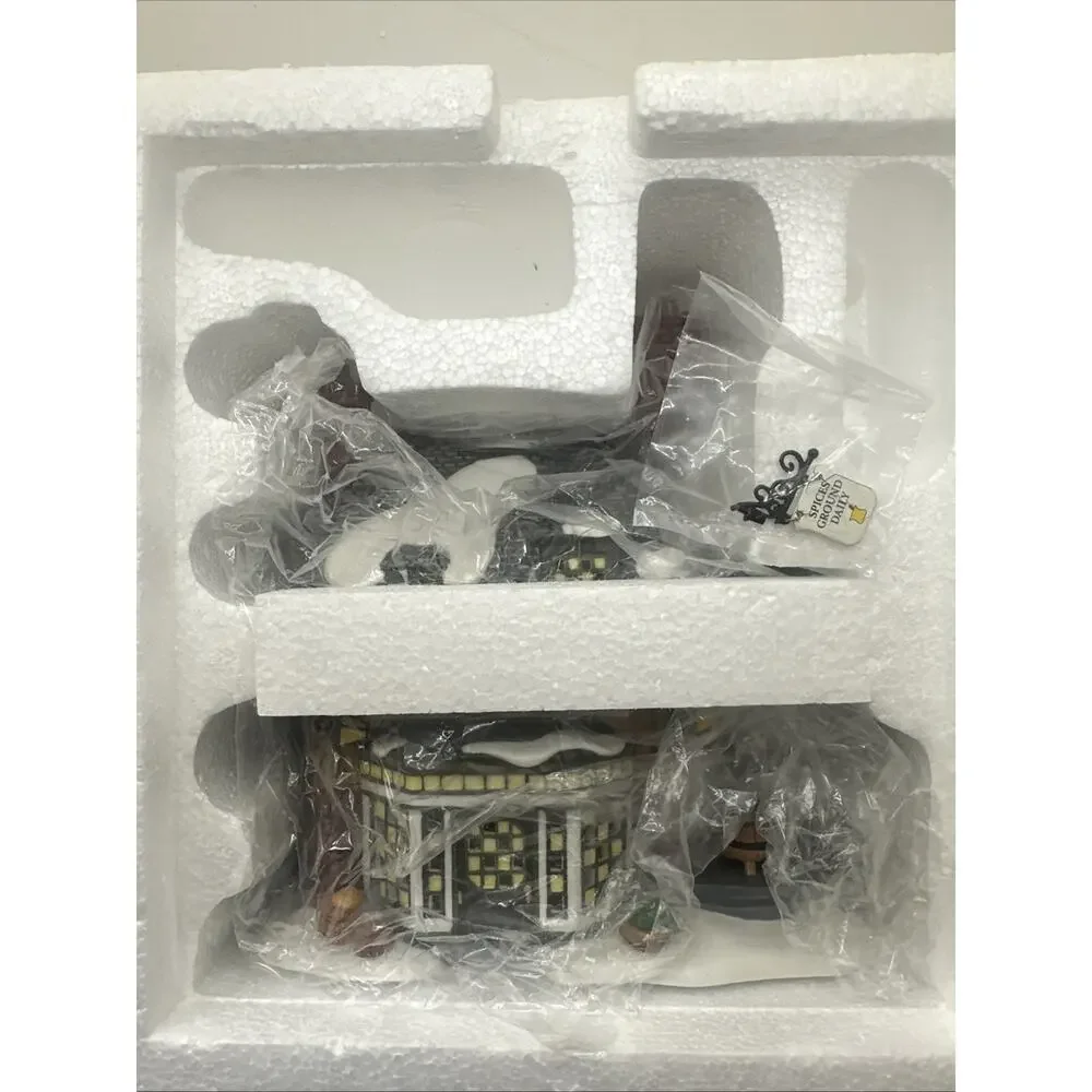Dept 56 Turners Spice and Mustard Shop Christmas Village #56.58724 w/box
